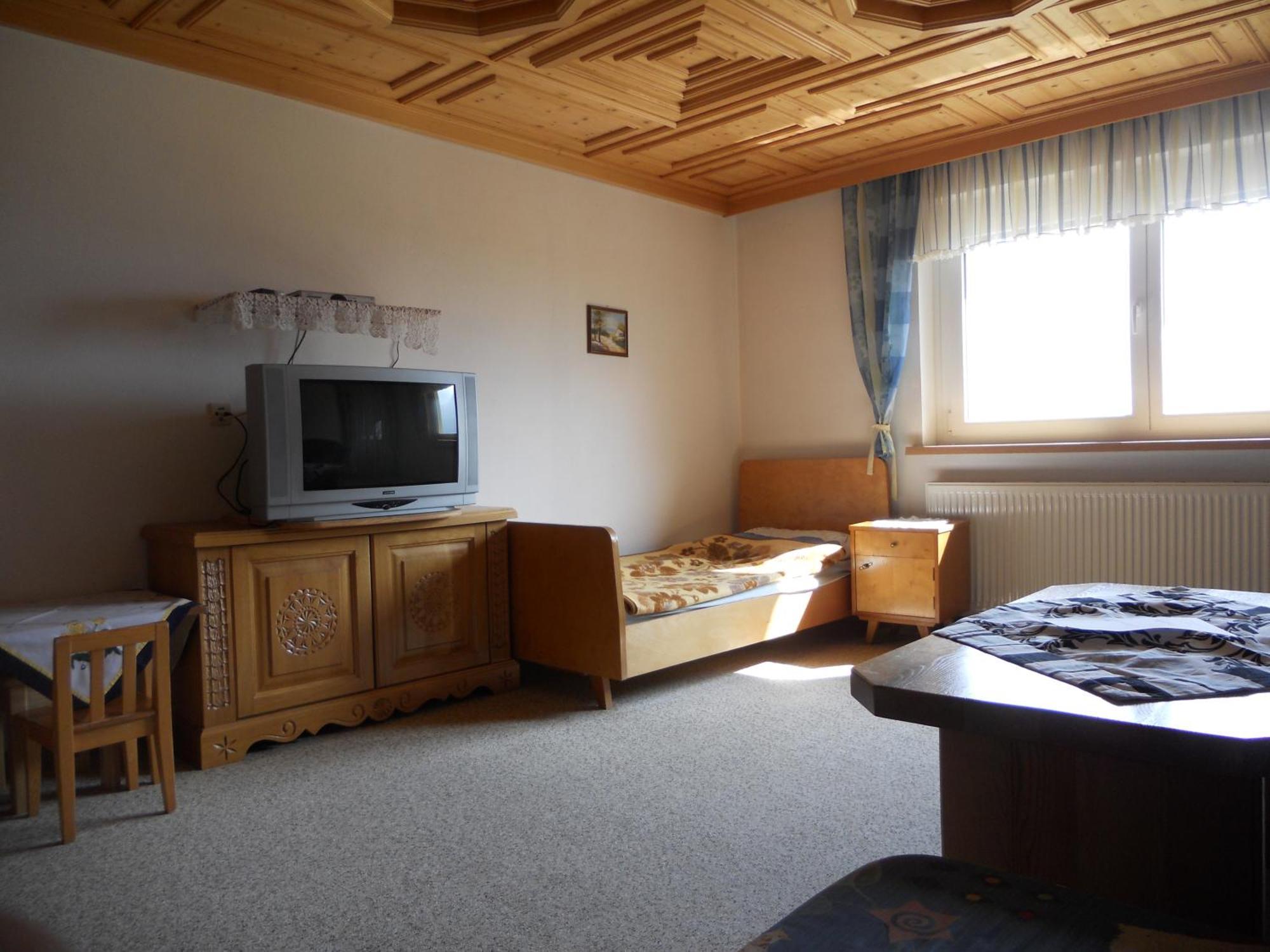 Ferienwohnungen/Holiday Apartments Lederer Reisach Εξωτερικό φωτογραφία