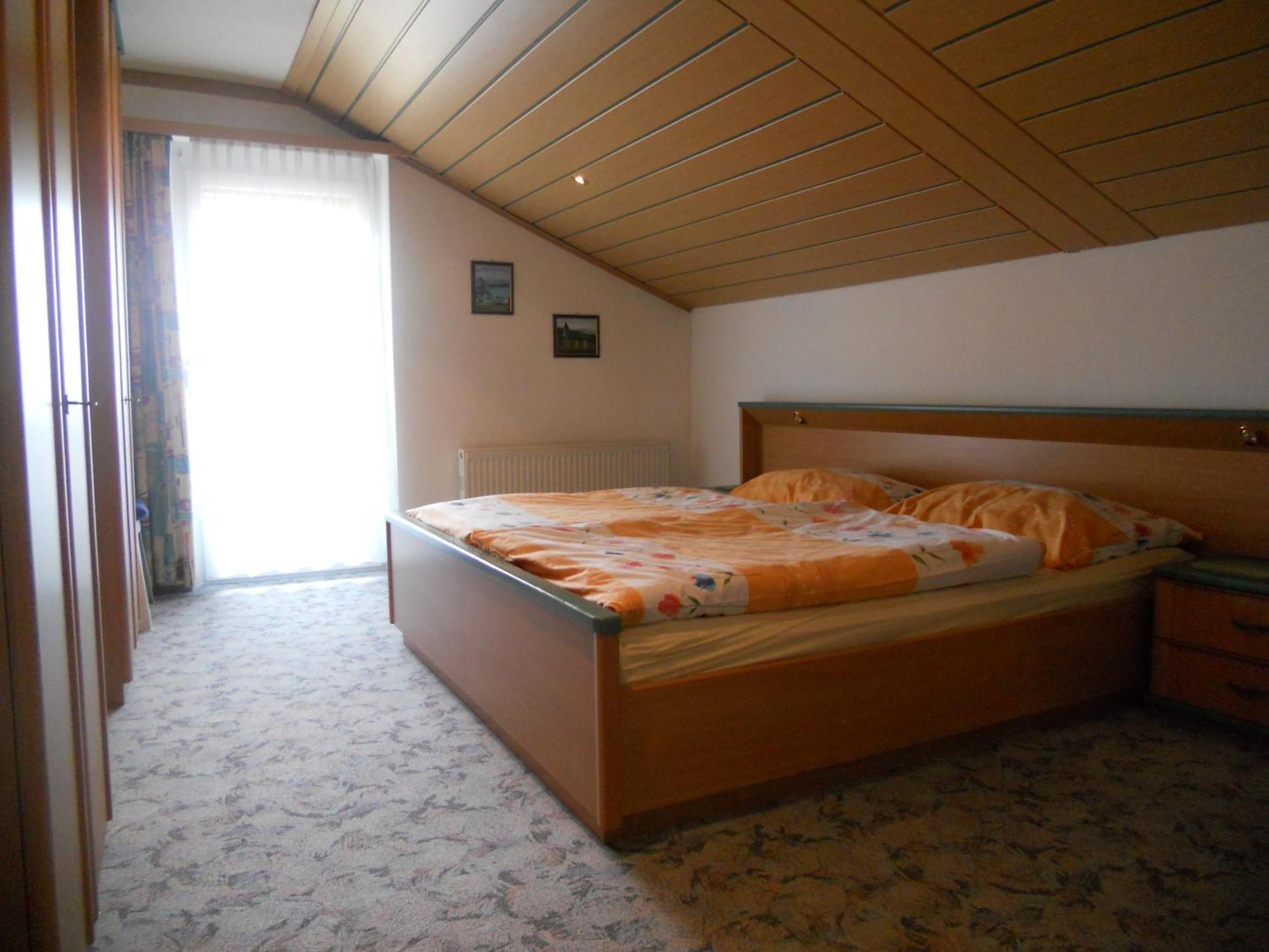 Ferienwohnungen/Holiday Apartments Lederer Reisach Εξωτερικό φωτογραφία